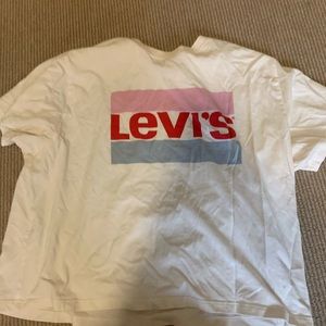 Levi cropped shirt